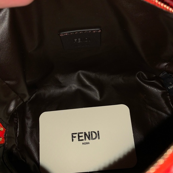 New FENDI x SKIMS pouch - Picture 5 of 7